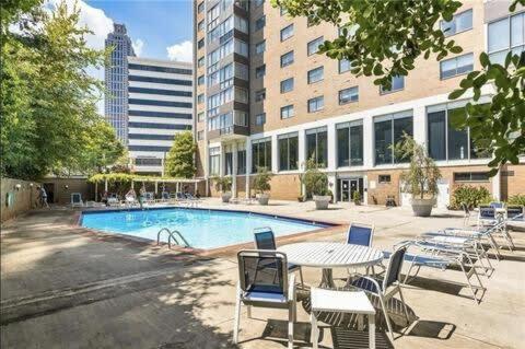 Downtown Atl Condo Onsite Parking King Bed & Bonus Room Lm1901 Atlanta Bagian luar foto